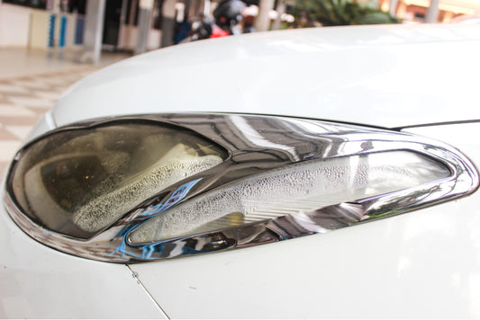 How Do You Get Moisture Out of a Headlight?