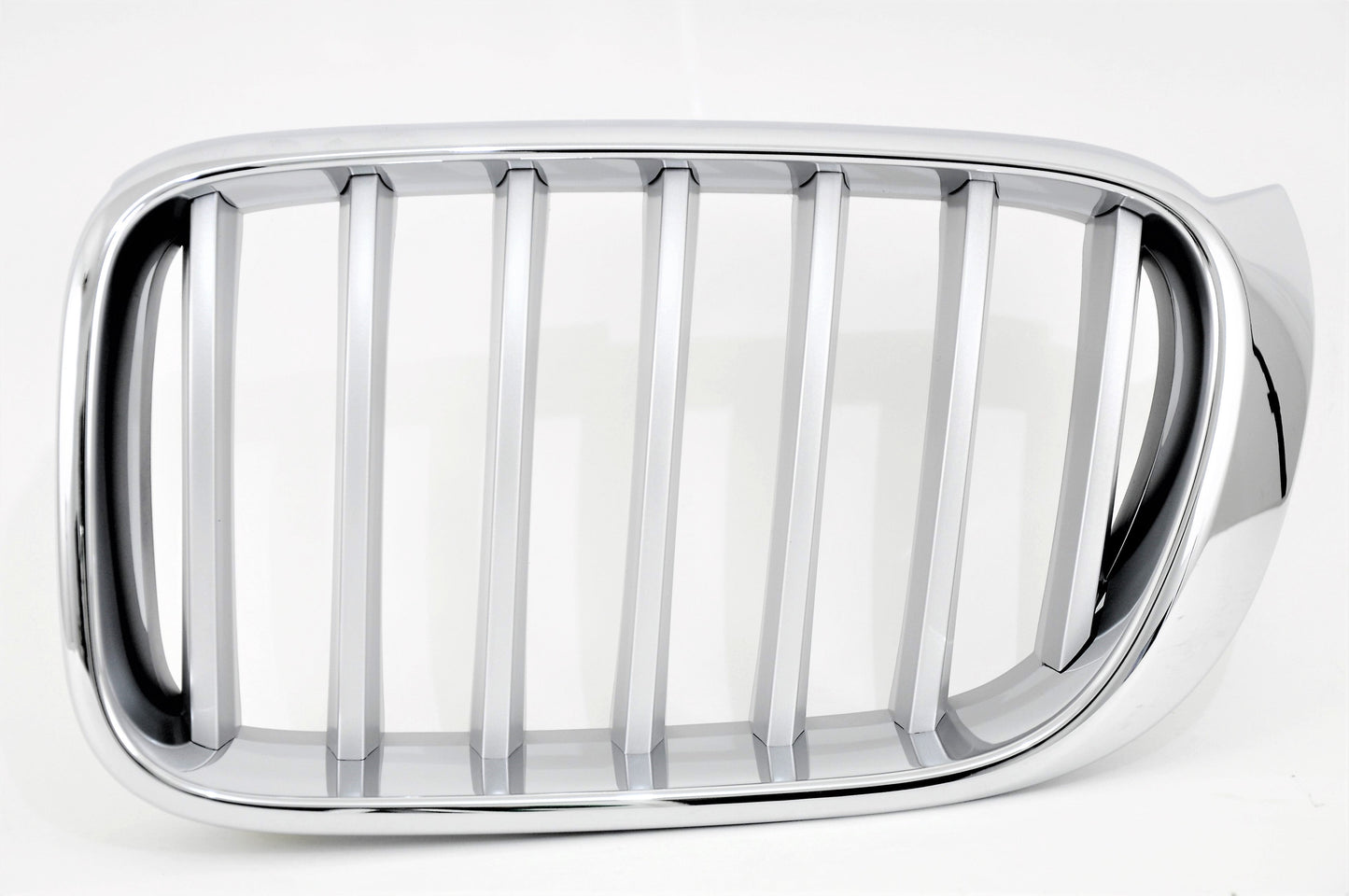 1200 | 2015-2016 BMW X4 Grille assy F26; LH | BM1200280|51137367421