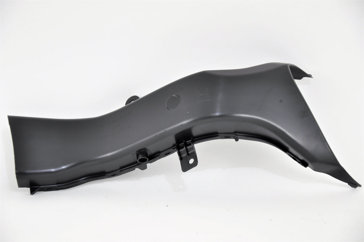 1209 | 2013-2015 BMW 335i RT Grille air intake aux F30; Sedan; w/M Sport Line; Brake Air Duct | BM1209100|51748054230