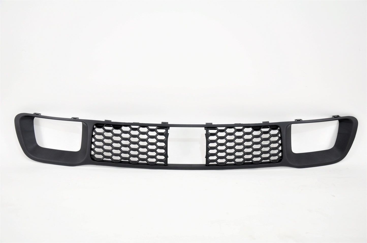 1036 | 2014-2016 JEEP GRAND CHEROKEE Front bumper grille LAREDO|LIMITED|OVERLAND; w/Adaptive Cruise Control | CH1036124|68143102AC