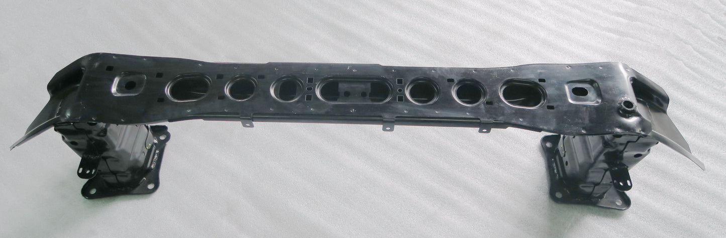 300 | 2016-2018 FORD FOCUS Front bumper reinforcement RS | FO1006276|AM5Z5810852E