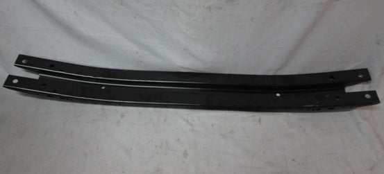 1006 | 2017-2019 GMC ACADIA Front bumper reinforcement | GM1006695|84331465