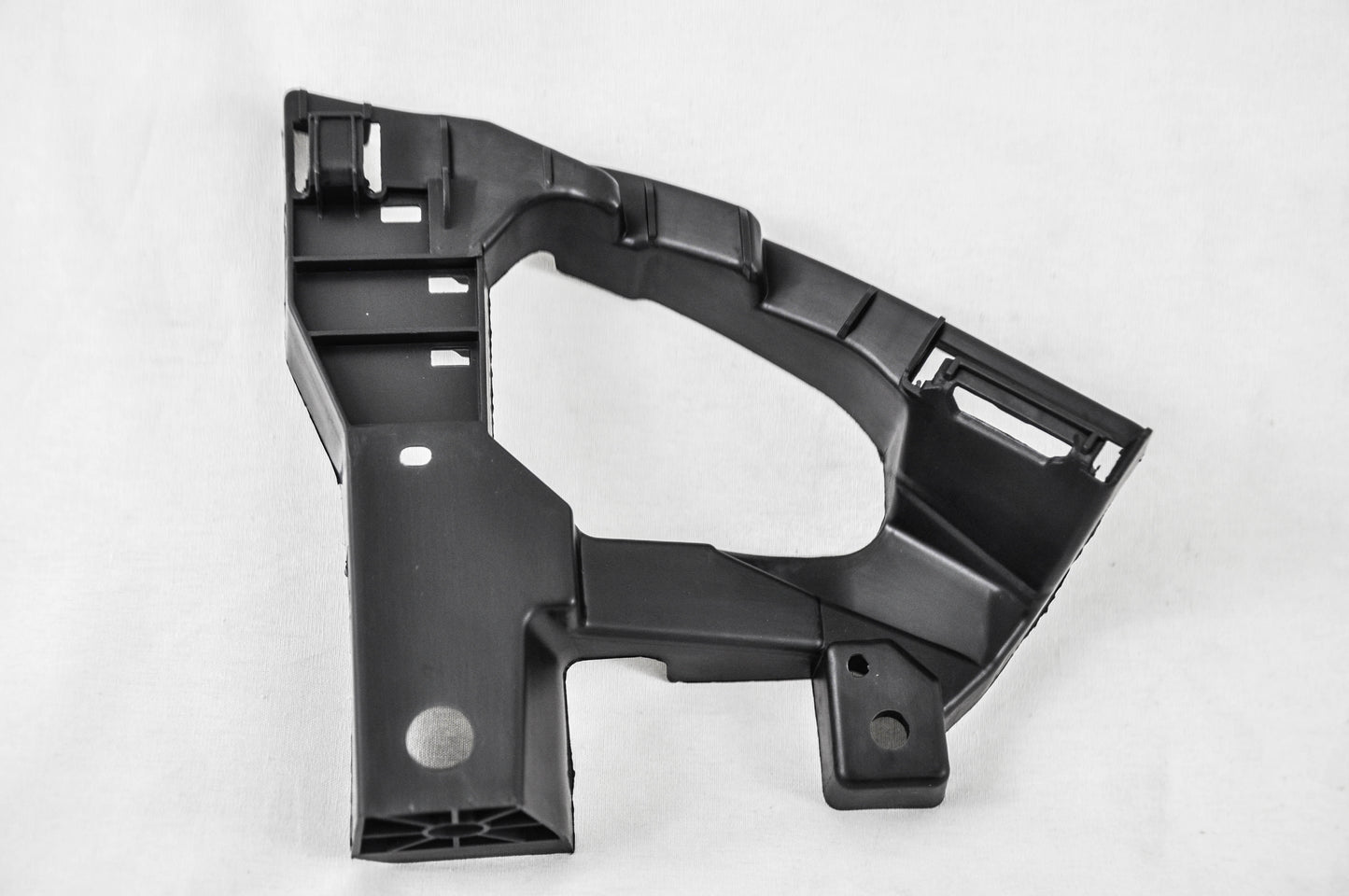560 | 2016-2018 HONDA HR-V RT Front bumper cover support | HO1043120|71140T7A000
