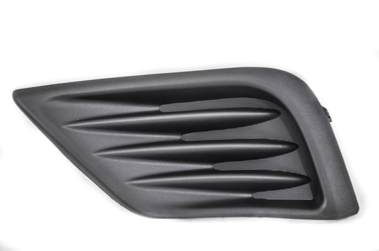 1038 | 2016-2018 NISSAN ALTIMA LT Front bumper insert Sedan; Fog Lamp Opening Cover; w/o Fog Lamps | NI1038139|622579HS0A