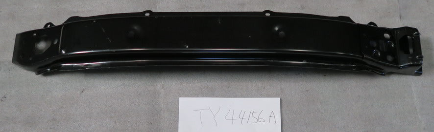 300 | 2015-2019 TOYOTA PRIUS c Front bumper reinforcement From 5-15 | TO1006254|5202152100
