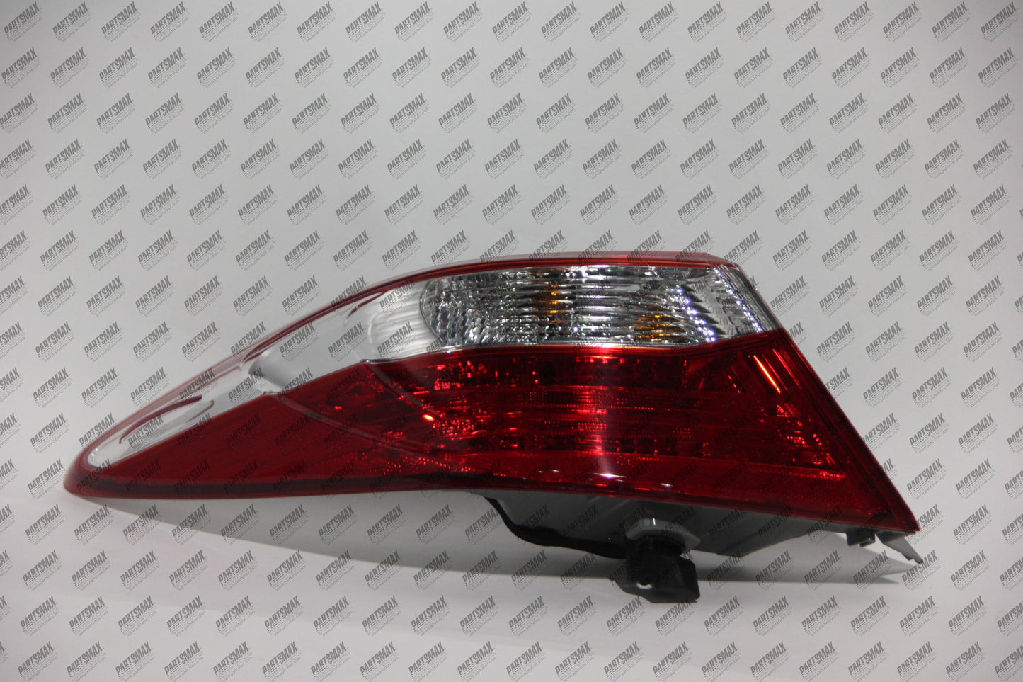 2804 | 2015-2017 TOYOTA CAMRY LT Taillamp assy outer HYBRID | TO2804121|8156006640
