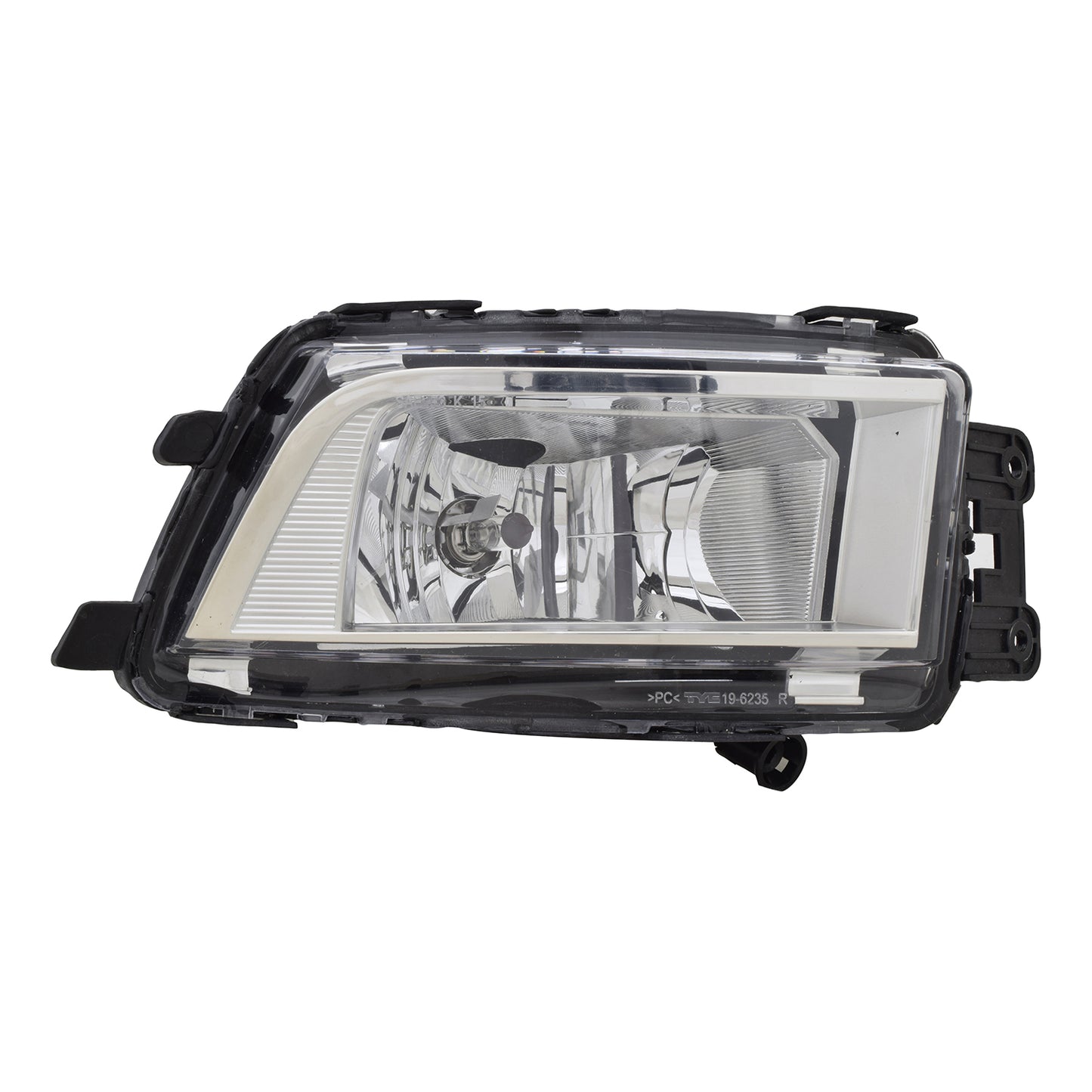 1570 | 2016-2019 VOLKSWAGEN PASSAT RT Fog lamp assy From 11-30-15 | VW2593137|561941700C