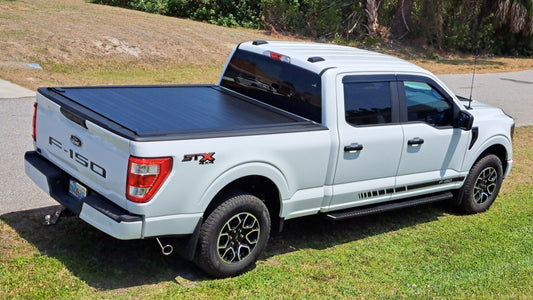 Comparing Roll-Up, Folding, and Retractable Tonneau Covers