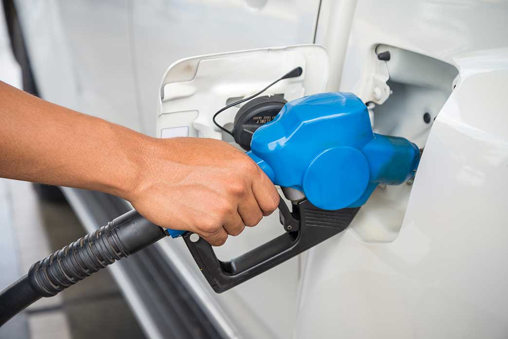 Tired of Paying for Gas? Simple Tips to Use Less Gas – Partsmax