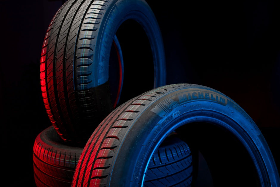 Top 5 Performance Tires for South Florida's Wet Roads