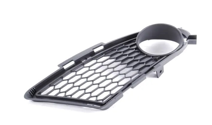 1039 | 2006-2011 BMW 328i RT Front bumper insert E90; Sedan; w/M Pkg; Outer | BM1039133|51117891396