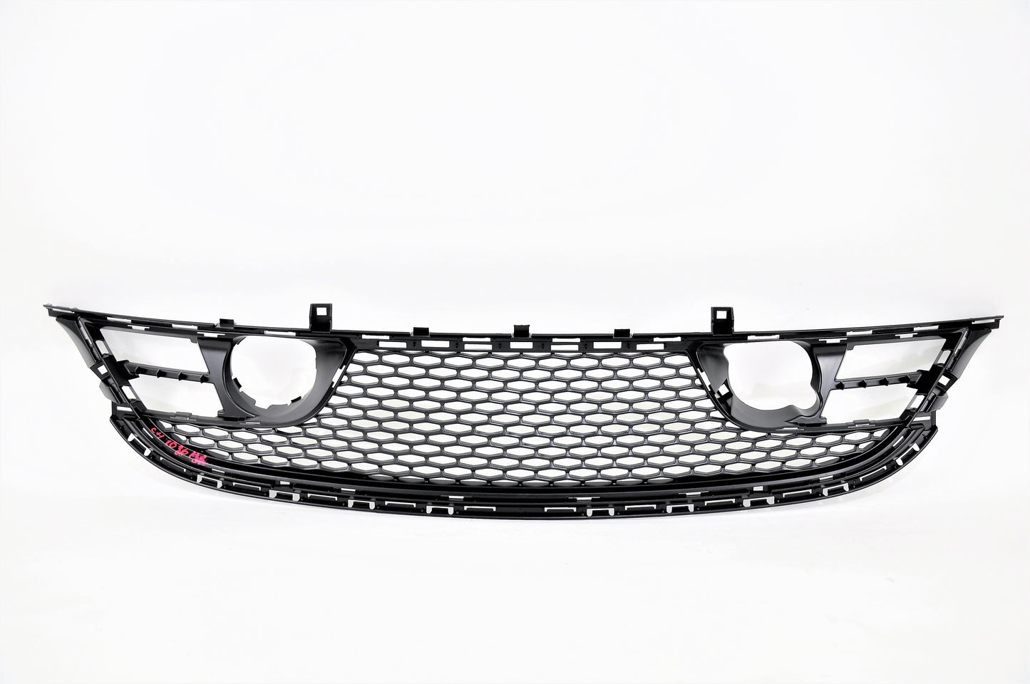 1036 | 2015-2017 CHRYSLER 200 Front bumper grille w/Adaptive Cruise Control | CH1036135|68202989AC