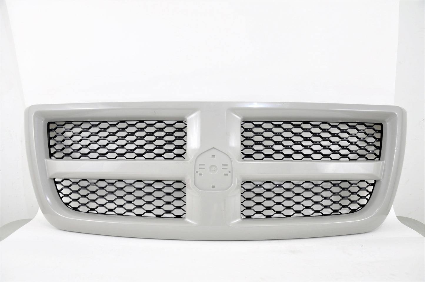 1200 | 2013-2018 RAM 2500 Grille assy PTM | CH1200373|68204388AA