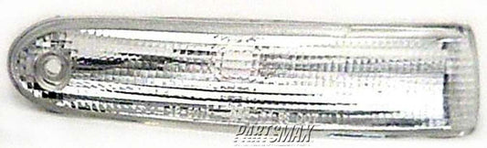 2551 | 1998-2000 CHRYSLER TOWN & COUNTRY RT Front marker lamp assy w/quad headlamps; w/o socket or bulb | CH2551119|4857076AB