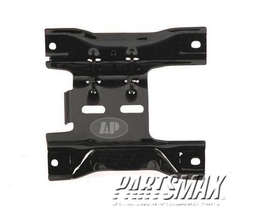 1066 | 1997-1998 FORD EXPEDITION LT Front bumper bracket under 8500GVW; 4WD | FO1066115|F65Z17B985BA