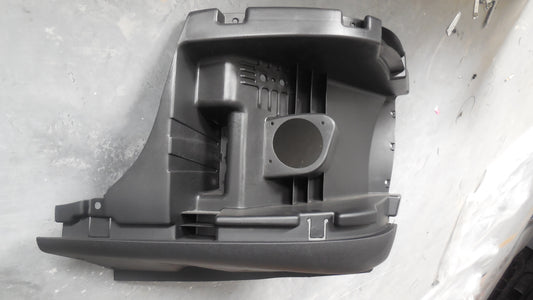 | 2008-2017 FREIGHTLINER CASCADIA LT BUMPER ASSY CORNER INNER W/ HOLE  | FTL1016104|