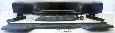 1103 | 1998-2004 OLDSMOBILE BRAVADA Rear bumper assembly includes pads/brackets/hardware/lic. lamp; black w/lt gray pads | GM1101108|GM1100108