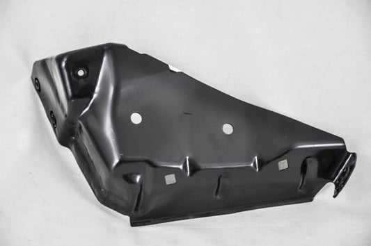 1244 | 2014-2018 CHEVROLET SILVERADO 1500 LT Front fender brace Liner Bracket | GM1244107|23343214