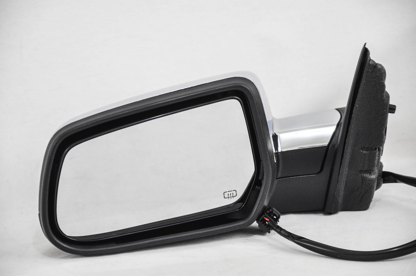 1700 | 2015-2017 GMC TERRAIN LT Mirror outside rear view Type 2; Power; Heated; Chrome (RPO-DL9) | GM1320476|23467320
