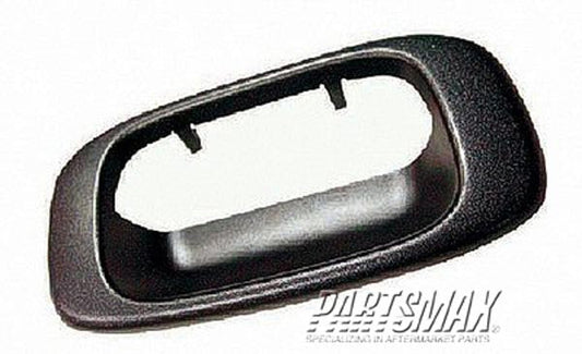 1916 | 2007-2007 CHEVROLET SILVERADO 1500 CLASSIC Rear gate handle bezel SS; w/o 4WS; Metal Bed; Black (RPO-41U) | GM1916109|15228541