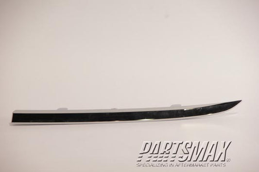 1212 | 2012-2014 HONDA CR-V LT Grille molding Canada/Mexico Built; Center | HO1212108|71124T0GA01