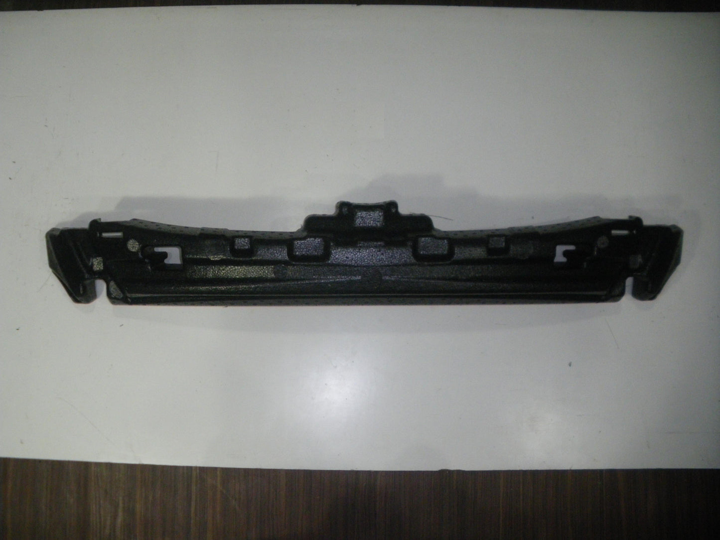 1070 | 2013-2015 HYUNDAI ELANTRA GT Front bumper energy absorber w/Chrome Trim | HY1070150|86520A5005