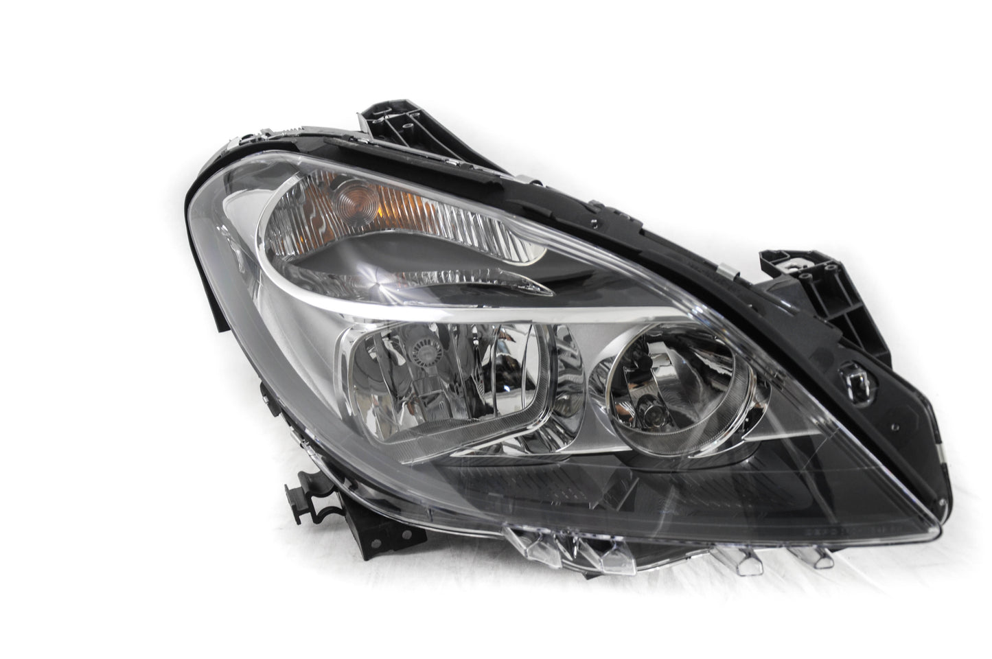 1160 | 2015-2015 MERCEDES-BENZ B250 RT Headlamp assy composite W246 | MB2503228|2429060800