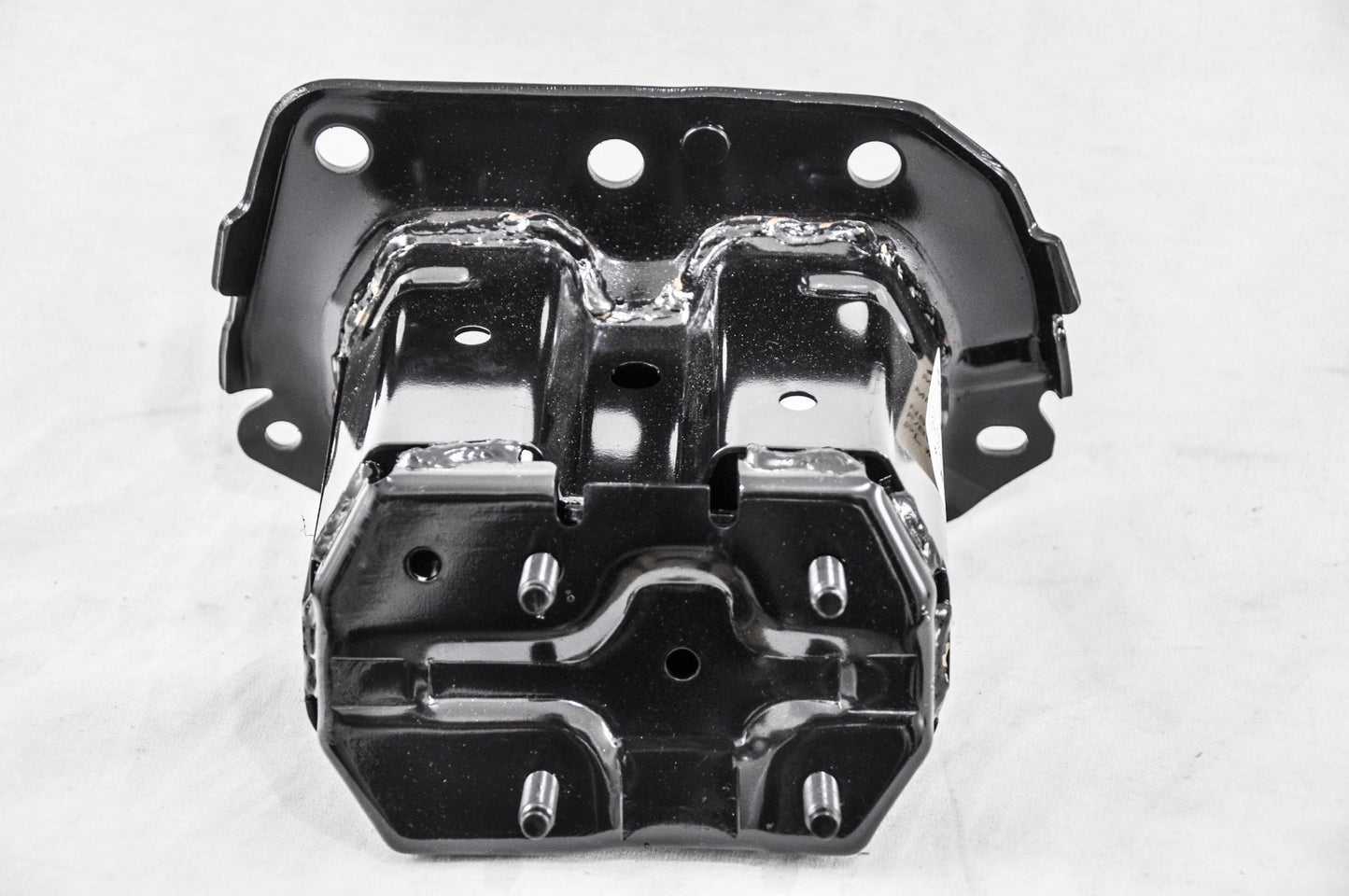 1067 | 2015-2018 NISSAN MURANO RT Front bumper bracket  | NI1067147|622105AA0A