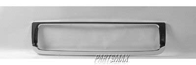 920 | 1999-2001 NISSAN PATHFINDER Grille molding LE; bright | NI1210104|623822W300