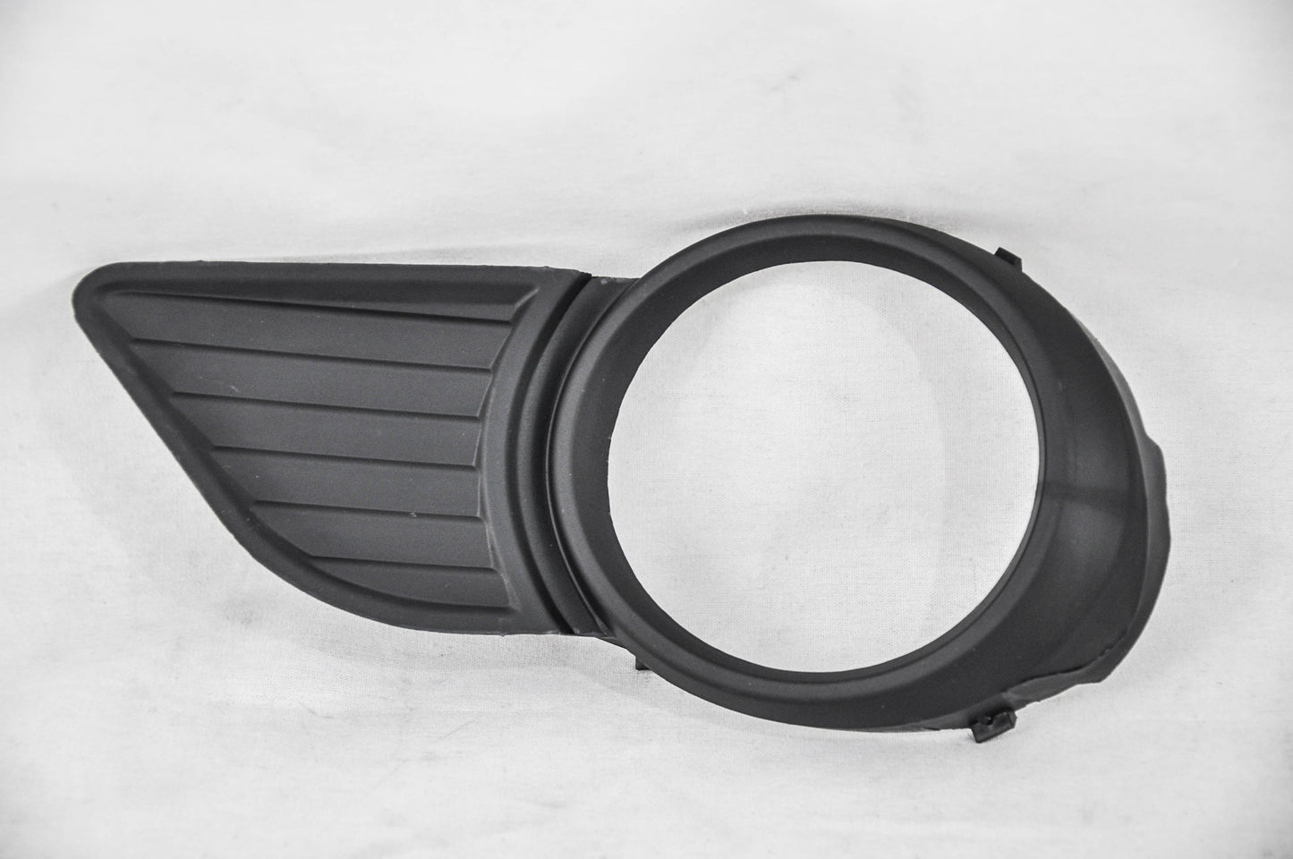 1038 | 2011-2013 TOYOTA SIENNA LT Front bumper insert BASE|LE|XLE; Fog Lamp Bezel; w/o Park Sensor; w/Fog Lamps; Black | TO1038145|5212808030