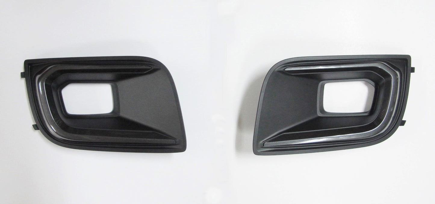 520 | 2018-2020 TOYOTA SEQUOIA LT Front bumper insert SR5; w/o TRD Sport Pkg; Fog Lamp Bezel; Gray | TO1038218|520400C010