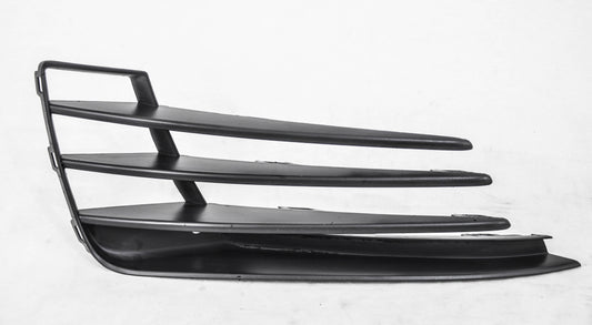 1039 | 2015-2017 VOLKSWAGEN GOLF RT Front bumper insert Outer Grille; Black | VW1039139|5GM8536669B9