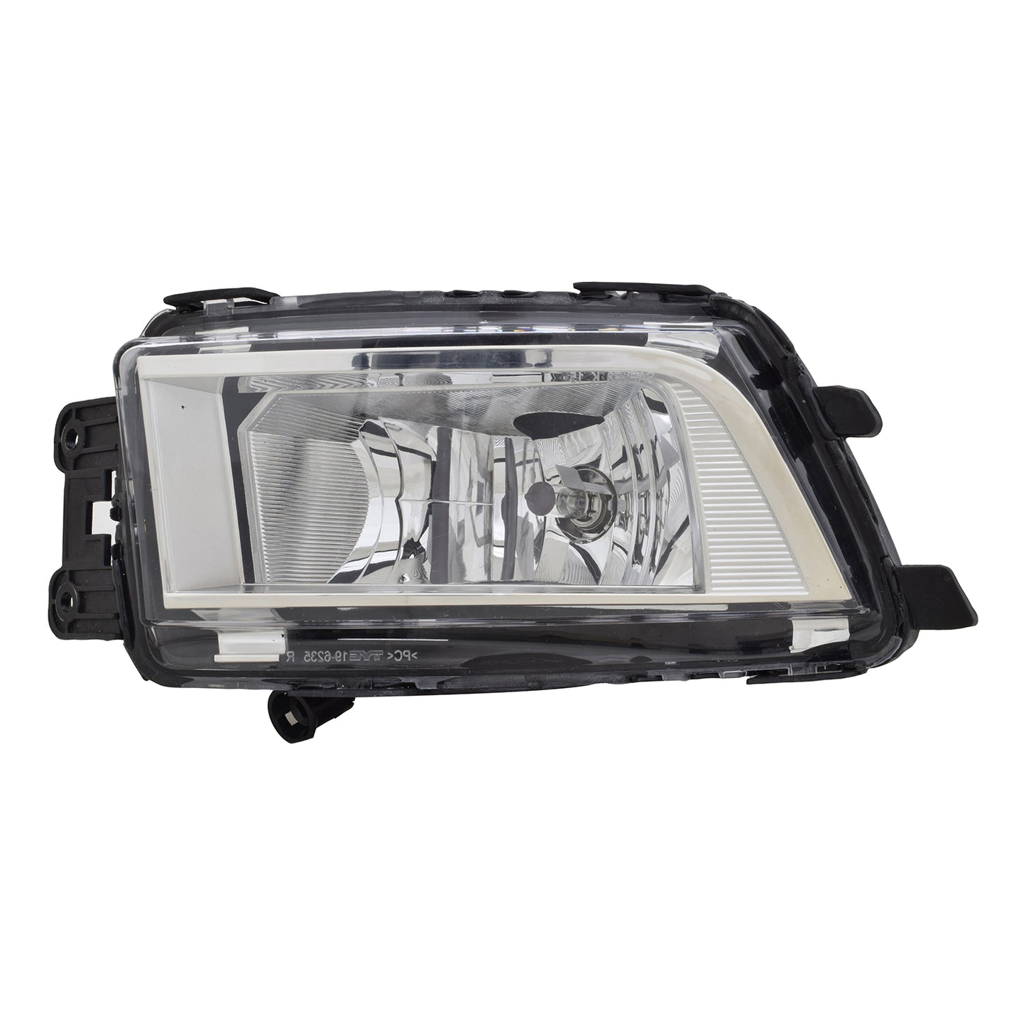 2592 | 2016-2019 VOLKSWAGEN PASSAT LT Fog lamp assy From 11-30-15 | VW2592137|561941699C